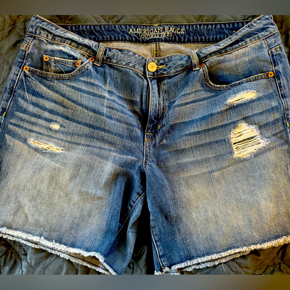 American Eagle distressed denim shorts
